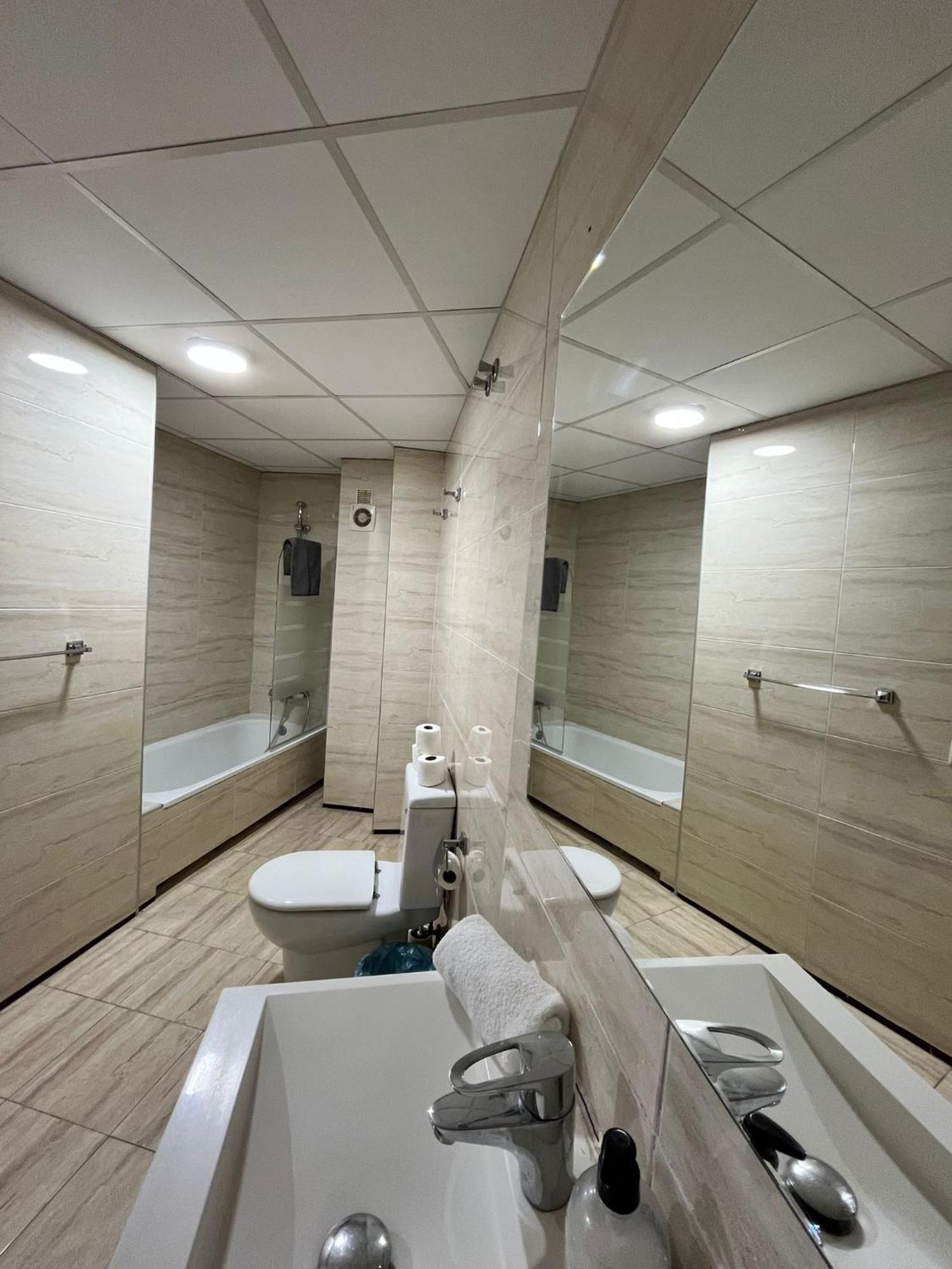 El Torcal Luxury Apartment With Free Parking Málaga Exterior foto